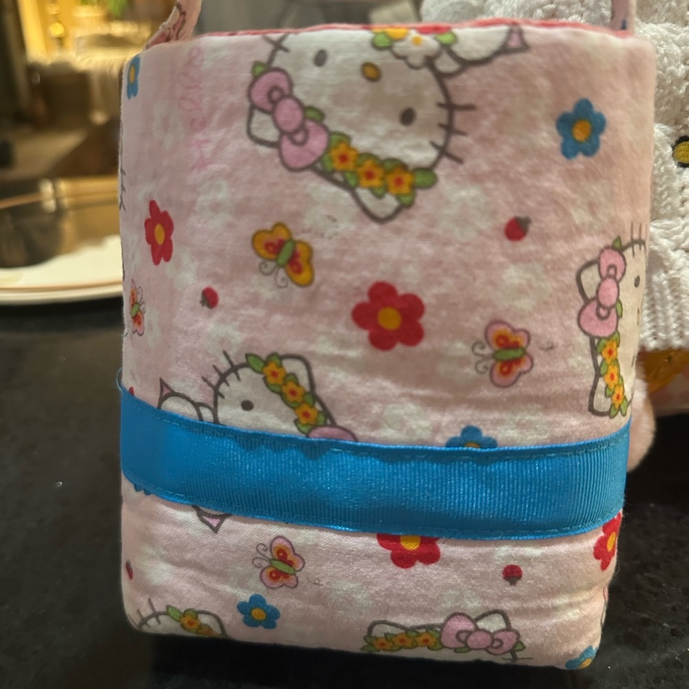 Hello Kitty items - Picture 6 of 7